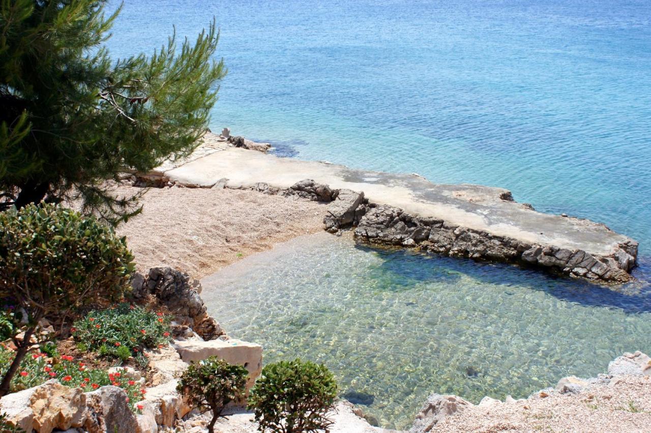 Apartments By The Sea Mandre, Pag - 4101 Kolan Εξωτερικό φωτογραφία